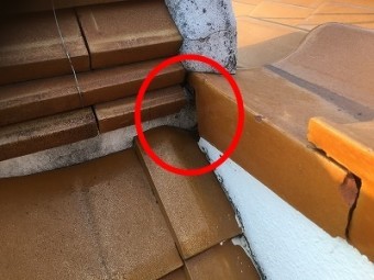 棟違いの部分に空洞