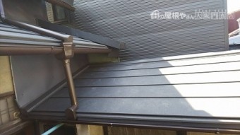 樋の設置も完了です。