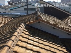 和型屋根の葺替工事前
