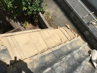 瓦撤去状況