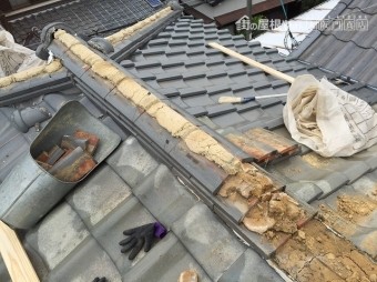 棟瓦解体工事