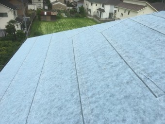 粘着ルーフィング貼り
