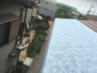 ルーフィング貼り
