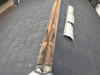 棟ヌキ板