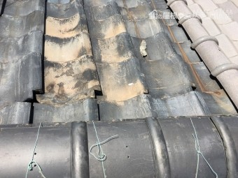 裏側の屋根瓦状態