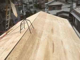 コンパネ貼り