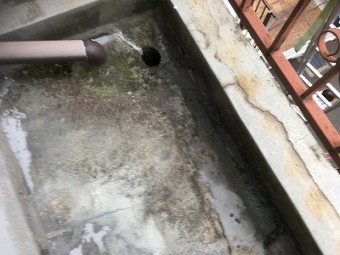 防水が切れたベランダ