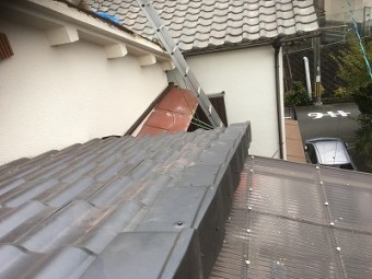 ケラバ瓦