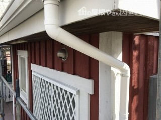エルボ、継手などを接続します。