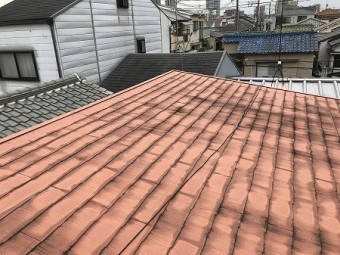 カラーベストの塗装が劣化しています。