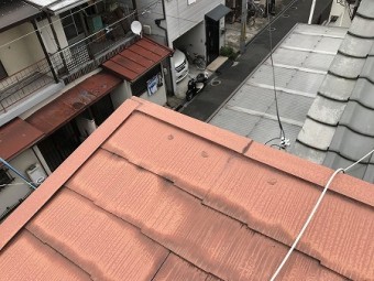 ケラバ板金と片棟板金が同じ。