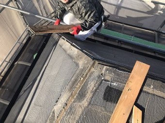 棟板金解体