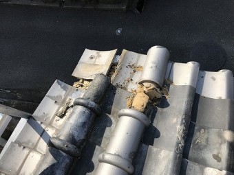 上から見ると、その損傷がわかります。