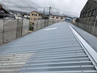 寝屋川市 リファイン650カバー工法