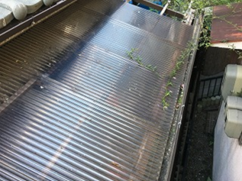 枚方市 波板の飛散被害