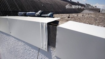 ケラバカバーつなぎ目に2重コーキングで止水します。