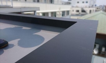 ガルバリウム鋼板で施工した笠木板金