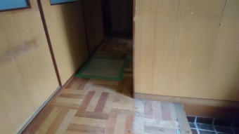 施工前の床