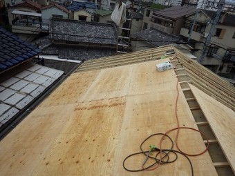 下地貼り