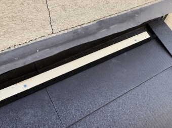 胴縁付け