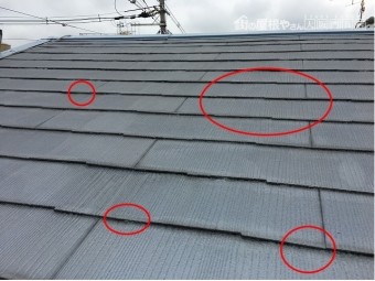 雨漏り修理 屋根内に侵入した雨水を排水する部分が塗装材料でふさがってます