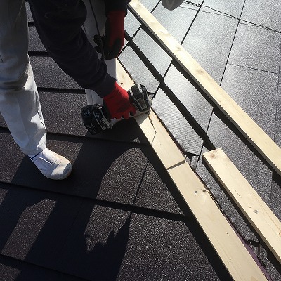 ヌキ板ビス　枚方市