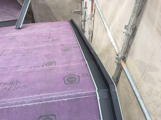 ケラバ板金　枚方市