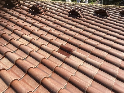 瓦差し替え　守口市