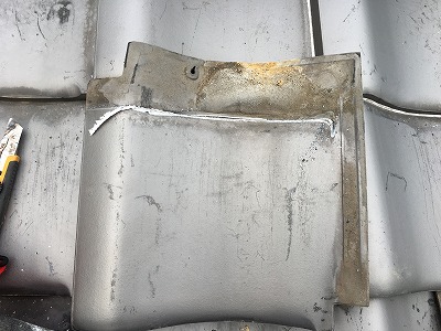 地瓦雨漏り　枚方市