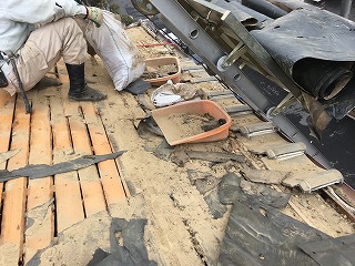 瓦解体　枚方市