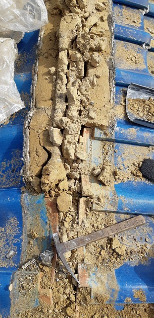 台土　雨漏り　枚方市