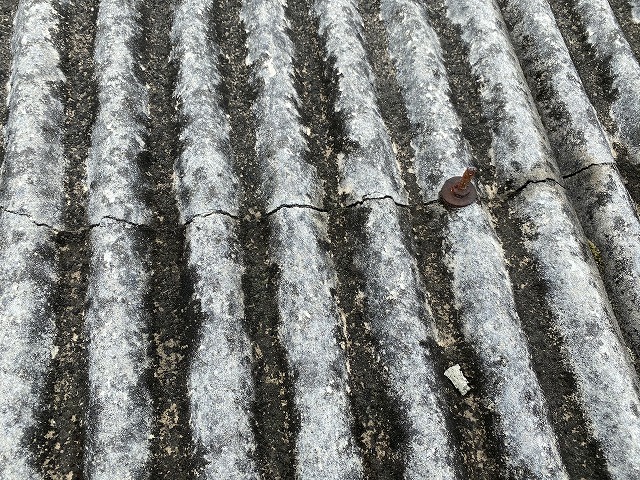 スレートひび　寝屋川市