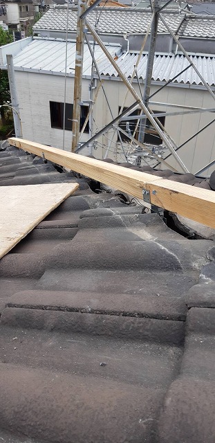 棟金具　枚方市