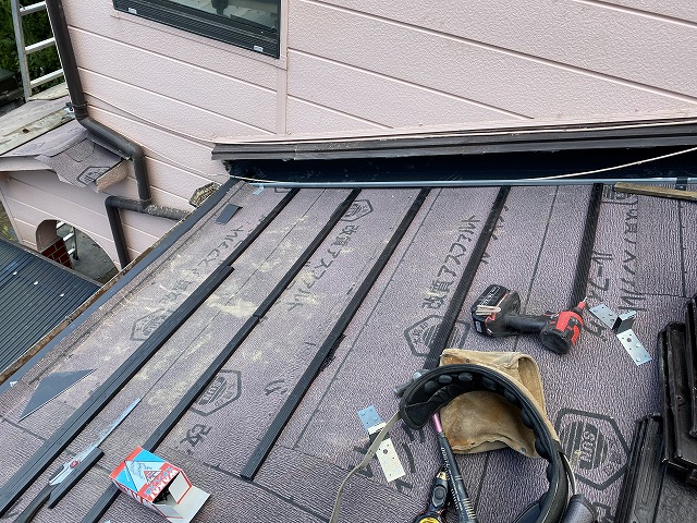 瓦割り付け　枚方市