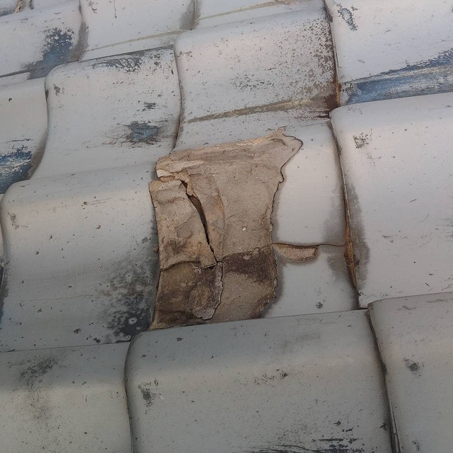 凍て瓦　交野市