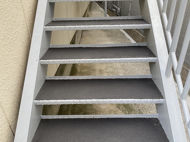 カパラグリップ階段