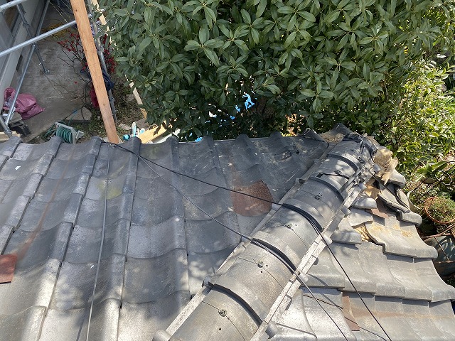 瓦割れ　枚方市