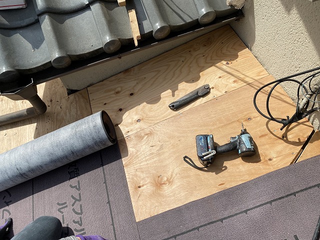 屋根下地　守口市