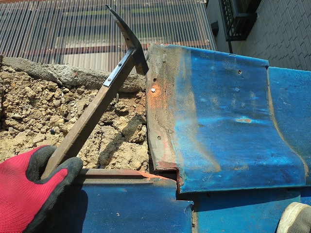 瓦釘　寝屋川市