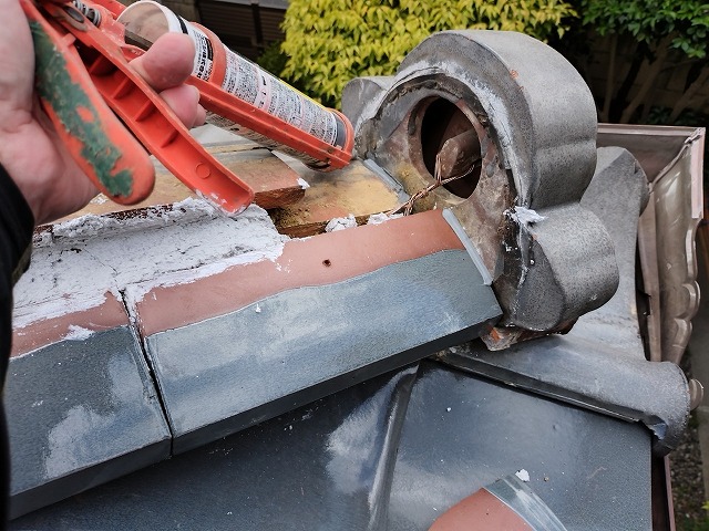 棟瓦コーキング寝屋川市