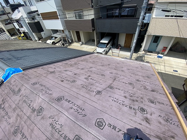 ゴムアスルーフィング門真市