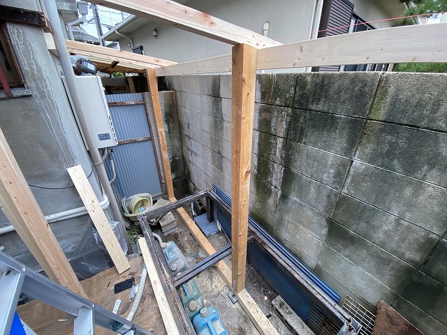 土台柱　寝屋川市