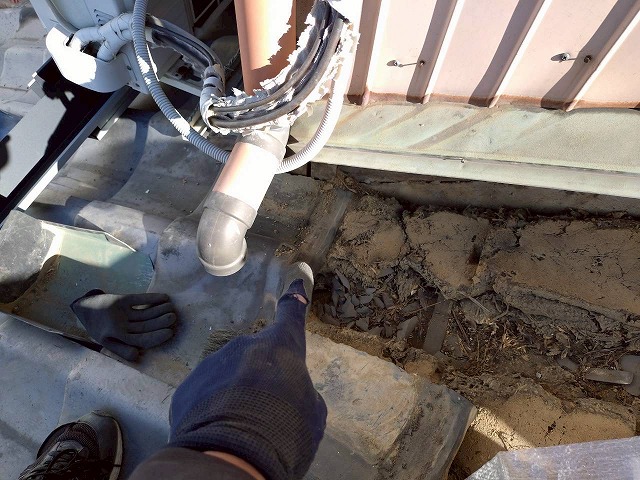 壁際雨漏り大東市