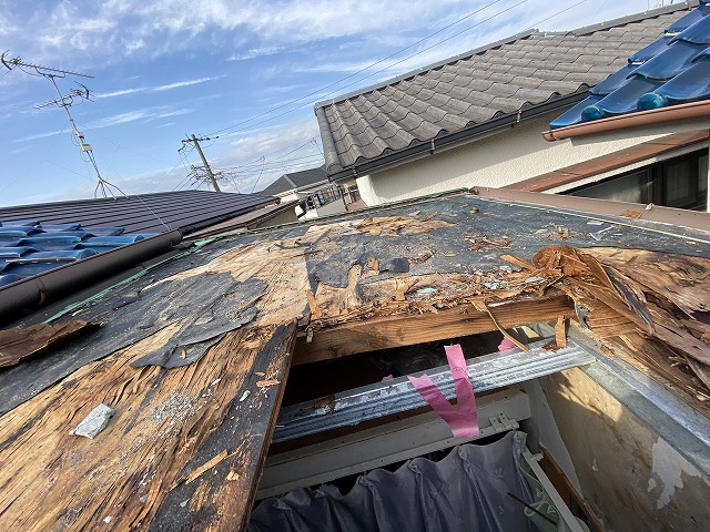 野地板　寝屋川市