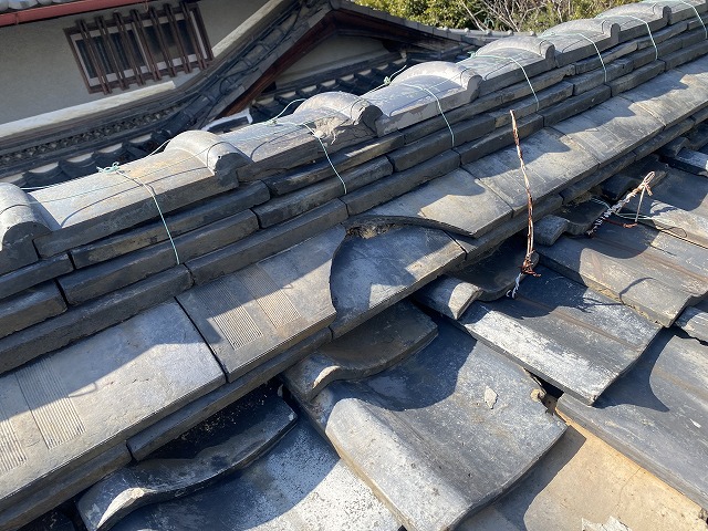 棟瓦割れ　枚方市