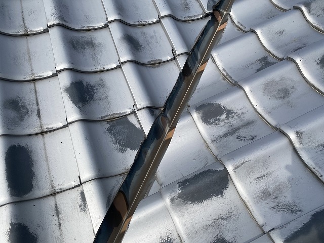 谷板金　枚方市