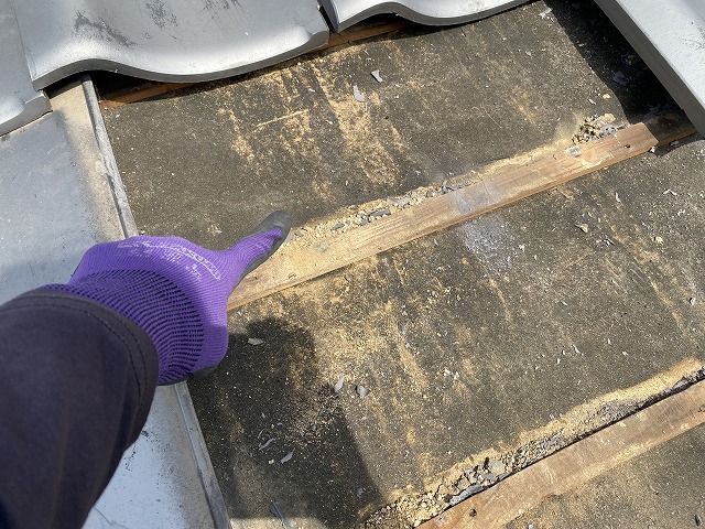 雨漏り　枚方市