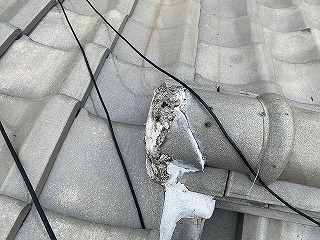 瓦割れ　寝屋川市