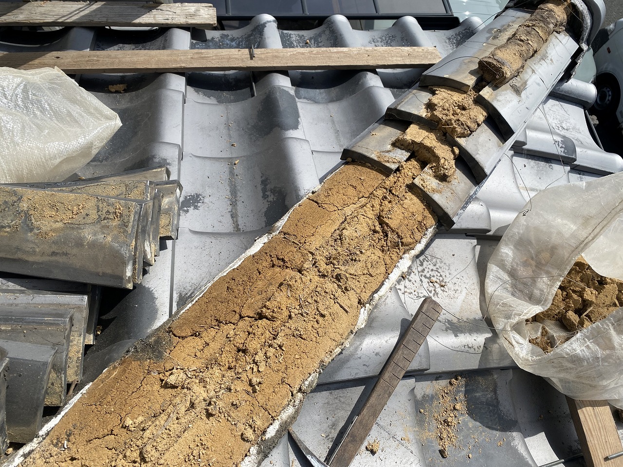 雨漏り　枚方市