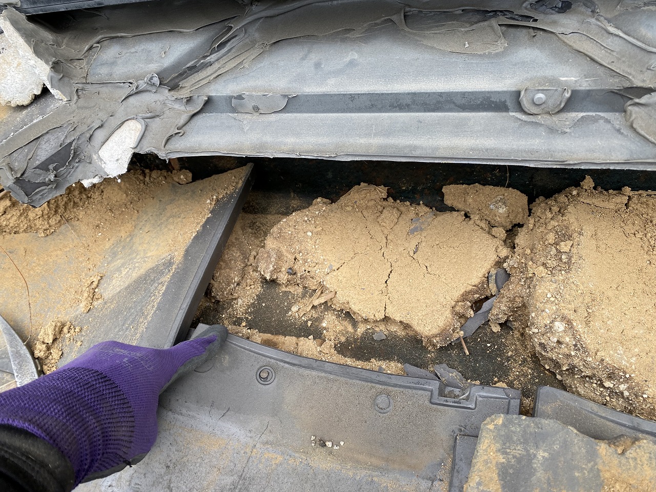 雨漏り　枚方市